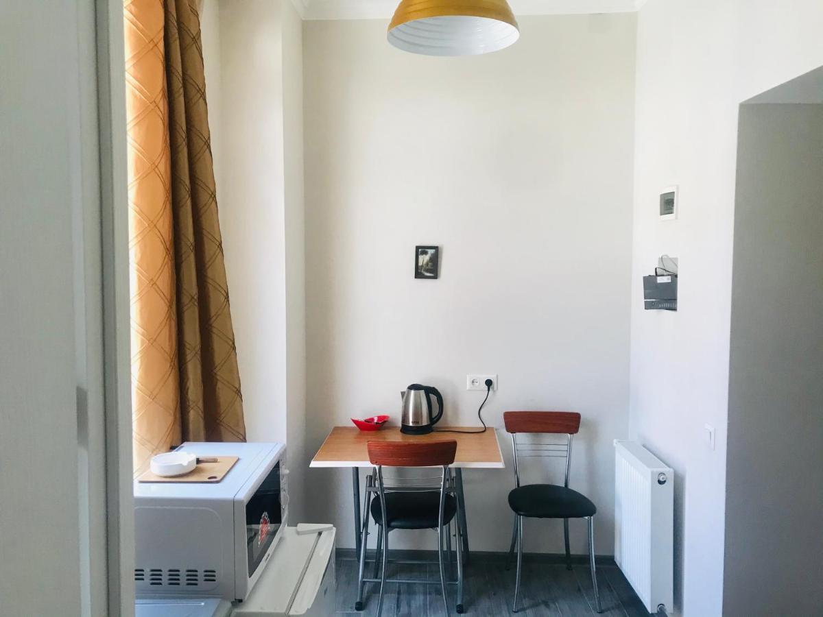 My House Apartment Tbilisi ภายนอก รูปภาพ