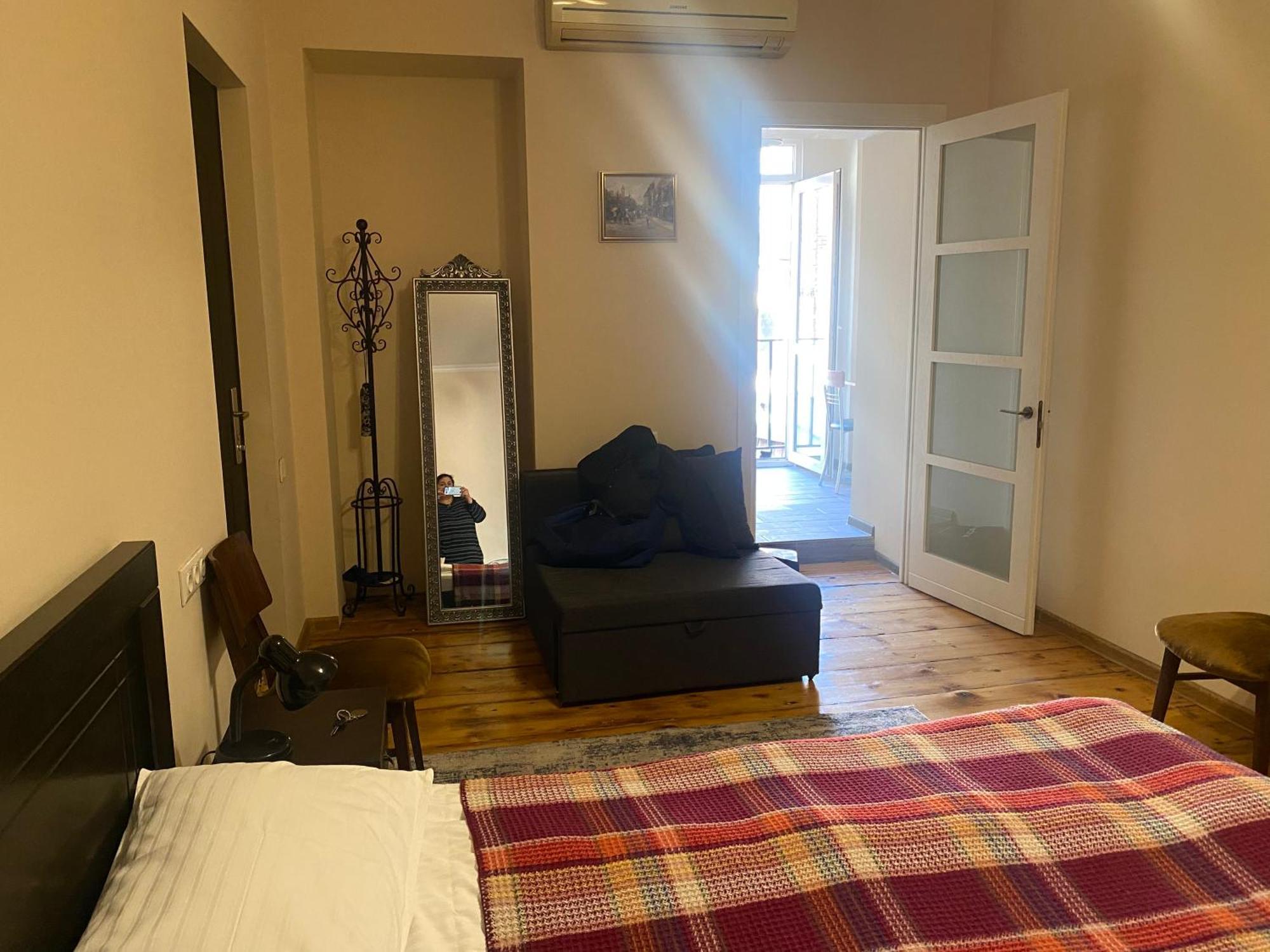 My House Apartment Tbilisi ภายนอก รูปภาพ